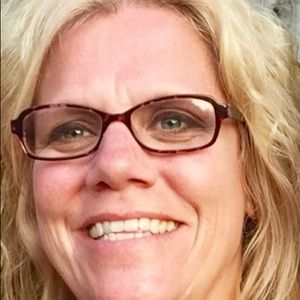 Meet your Posher, Maribeth